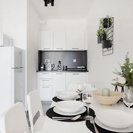Modern Riverfront With Free Parking Appartement Budapest