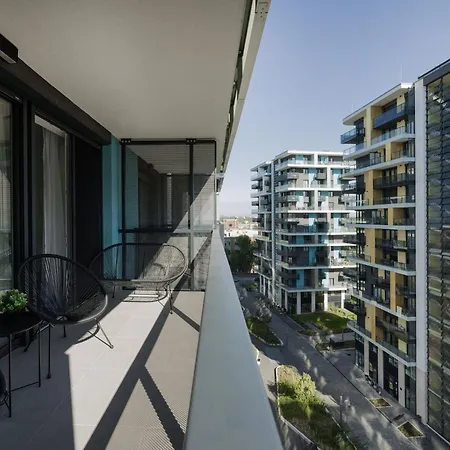 Modern Riverfront With Free Parking * Budapest